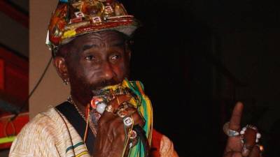 Lee ‘Scratch’ Perry, Reggae Legend Who Recorded With the Beastie Boys, Dies at 85 - thewrap.com - city Kingston - Jamaica - county Hanover