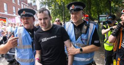 Man 'evicted' from Manchester Pride protest after crowds turn on him over 'hateful' shirt - www.manchestereveningnews.co.uk - Manchester