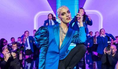 ‘Everybody’s Talking About Jamie’: A Queer, Coming-Of-Age Drag Queen Tale That’s Effervescent [Review] - theplaylist.net