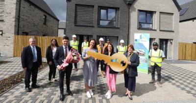 South Lanarkshire's biggest council housing development welcomes 100th tenant - www.dailyrecord.co.uk