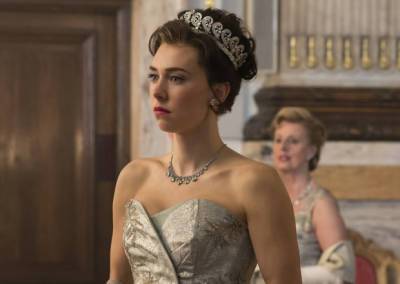 Netflix Inks Multi-Year First Look Deal With Vanessa Kirby’s New Production Company Aluna Entertainment - deadline.com - Britain