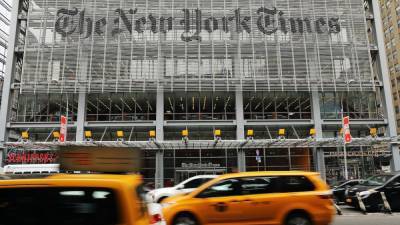 New York Times Hits 8 Million Subscribers - thewrap.com - New York - New York