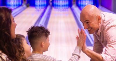 Families can bowl and get a burger for £5 each at these Greater Manchester bowling alleys - www.manchestereveningnews.co.uk - Manchester
