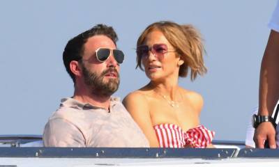 Jennifer Lopez and Ben Affleck jewelry shopping in Italy after going public with romance - us.hola.com - Italy