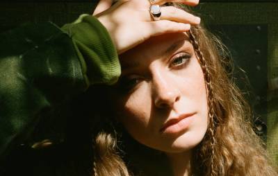 Holly Humberstone announces new EP ‘The Walls Are Way Too Thin’ - www.nme.com