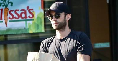 Chace Crawford Spends His Afternoon Stocking Up on Groceries - www.justjared.com - Italy