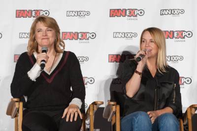 ‘Xena’ Stars Lucy Lawless And Renee O’Connor Reunite On ‘My Life Is Murder’ Season 2 - etcanada.com