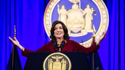 Kathy Hochul: 5 Things To Know About NY Lt. Governor Who Would Replace Cuomo If He Resigns - hollywoodlife.com - New York - New York - county Andrew