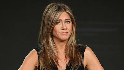 Jennifer Aniston Claps Back At Criticism Over Her Decision To Cut Out Anti-Vax Friends - hollywoodlife.com