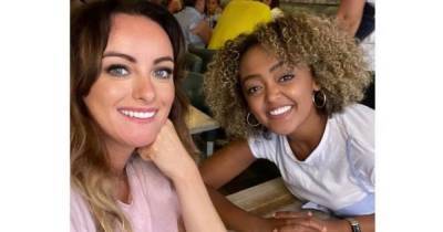 Former Corrie co-star 'beauties' joke that they didn't have a lot to catch up on as they enjoy dinner date - www.manchestereveningnews.co.uk