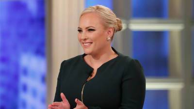 Meghan Maccain - Cindy Maccain - Kyrsten Sinema - Meghan McCain Leaves ‘The View’ With Goodbyes From Kyrsten Sinema, Paul Ryan, Cindy McCain - variety.com - USA