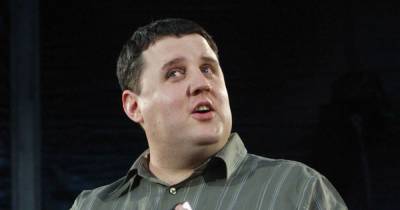 Peter Kay 'on fire' as he delivers belly laughs with his return to the stage - www.manchestereveningnews.co.uk - Manchester