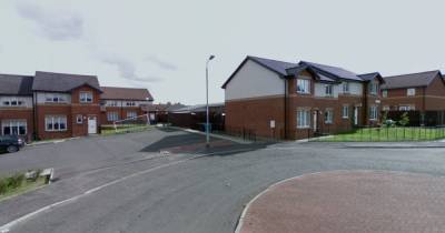 Girl, 3, rushed to hospital after falling from flat window in Motherwell - www.dailyrecord.co.uk
