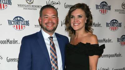 Jon Gosselin’s GF Colleen Conrad Reveals Breast Cancer Diagnosis As She Seems To Hint They’ve Split - hollywoodlife.com