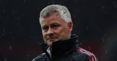 Manchester United fans tell club perfect midfielder signing to round off dream transfer window - www.manchestereveningnews.co.uk - Manchester - Sancho