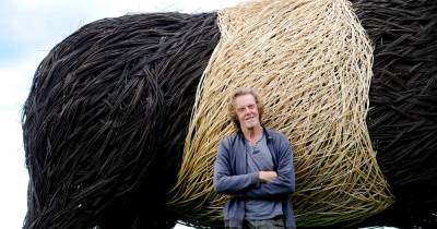Giant wicker sculpture of Belted Galloway bull to go on tour across Dumfries and Galloway - www.dailyrecord.co.uk