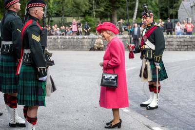 The Queen Beams As She’s Welcomed At Balmoral For First Summer Stay Without Prince Philip - etcanada.com - Scotland