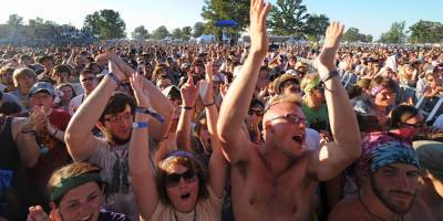 Bonnaroo Music Festival 2021 Has Been Canceled - Find Out Why - www.justjared.com - Tennessee - city Manchester, county Park