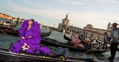 Dolce & Gabbana’s open-air Venice show mayhem as hailstones pelt models - www.msn.com - Italy