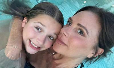 Victoria Beckham treats daughter Harper Seven to a meal in Miami - and they're so alike - hellomagazine.com - Miami - county Harper