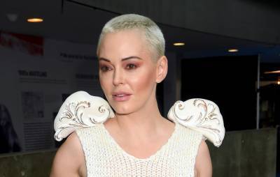 Rose McGowan tweets that Oprah Winfrey is as ‘fake as they come’ - www.nme.com