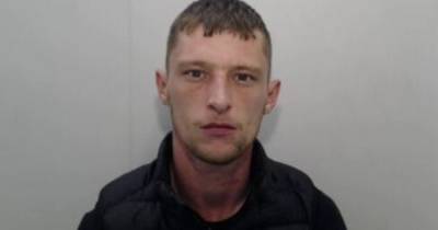 Police appeal to locate man wanted in connection with assault in Oldham - www.manchestereveningnews.co.uk - county Webster - county Oldham