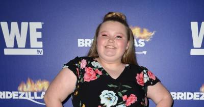 Honey Boo Boo, 16, reportedly dating college student - www.wonderwall.com