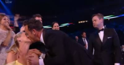 Ant McPartlin kisses new wife Anne-Marie as he accepts NTAs Best Presenter gong - www.ok.co.uk