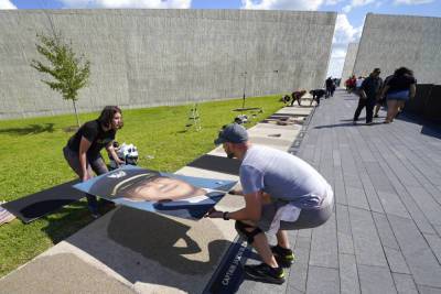 Lester Holt Talks About Covering 9/11, The ‘Dateline’ Spotlight On Flight 93 Families & What We’re Still Learning About The Heroism Of That Day - deadline.com - New Jersey - county Somerset - county Holt