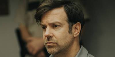 Jason Sudeikis Goes All Out For His Best Friend in 'South of Heaven' Trailer - Watch Here! - www.justjared.com
