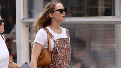 Jennifer Lawrence spotted out and about in NYC following pregnancy announcement - www.foxnews.com
