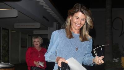 Lori Loughlin spotted looking like herself again following college admissions scandal - www.foxnews.com - California