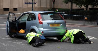 Two men and three women in hospital after car ploughed into pedestrians in Edinburgh - www.dailyrecord.co.uk