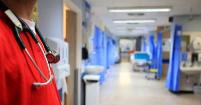 “It’s going to take a lot more than that to tackle dangerous overcrowding.” Hospital staff say even a ‘firebreak lockdown’ won't get NHS out of trouble this winter - www.manchestereveningnews.co.uk - Britain