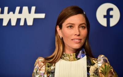 Jessica Biel Says Son Silas Can Get ‘Irritated’ With Little Brother Phineas, But Gushes ‘They’re Sweet Boys’ - etcanada.com