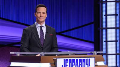 Mike Richards’ First Episode as ‘Jeopardy!’ Host Makes No Mention of Scandal (Column) - variety.com