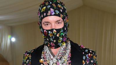 J Balvin Makes Stylish Met Gala Debut In Flower Adorned Black Suit and Face Mask - www.etonline.com - Colombia