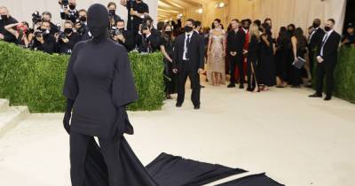 Kim Kardashian’s Met Gala look sparks hilarious memes as she’s compared to a 'Dementor' - www.ok.co.uk