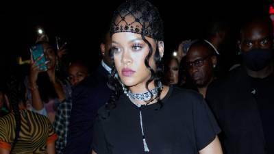 Rihanna Paired a Black T-Shirt With a Sheer Skirt for the Met Gala After Party - www.glamour.com - New York