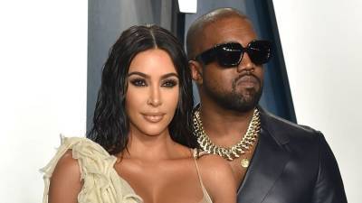 Kanye Just Re-followed Kim on Instagram Days After Unfollowing Her Amid His Cheating Rumors - stylecaster.com