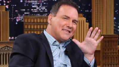 Norm Macdonald Remembered by Seth Meyers, Jimmy Fallon and More Late Night Hosts in Touching Tributes - www.etonline.com
