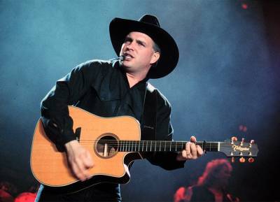 Trouble ahead? Residents have mixed feelings about Garth Brooks’ new gigs - evoke.ie