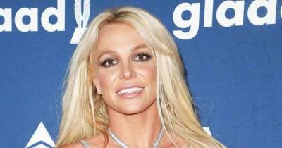 Britney Spears deactivates Instagram following engagement - www.msn.com