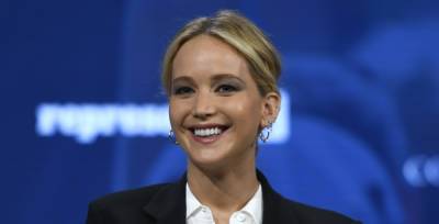 Jennifer Lawrence Insider Reveals How Becoming a Mom Will Impact Her Acting Career - www.justjared.com