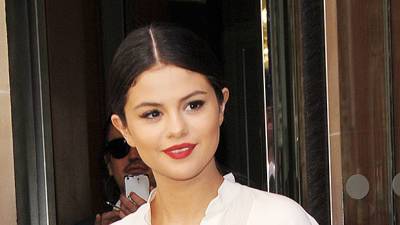 Selena Gomez Shows Off New Helix Piercing That She Got On A Whim — Watch - hollywoodlife.com