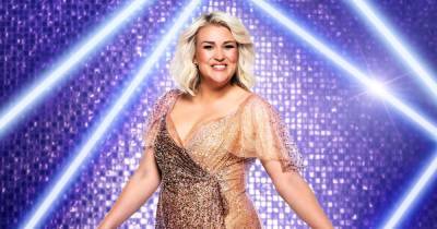 Strictly’s Sara Davies says costumes are making her feel less ‘conscious’ about ‘mum tum’ - www.ok.co.uk
