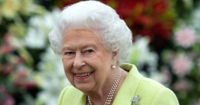 Queen celebrates her most successful year in horse racing as she wins £460k - www.dailyrecord.co.uk