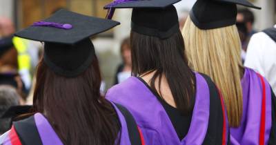 England has the highest university tuition fees in the developed world, study finds - www.manchestereveningnews.co.uk - Britain