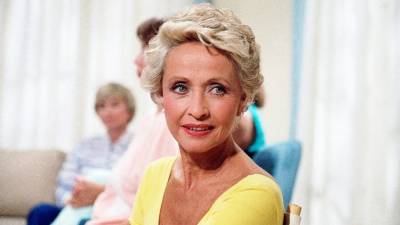 Jane Powell, Hollywood golden-age musicals star, dies at 92 - abcnews.go.com - Los Angeles - state Connecticut - state Oregon - county Powell