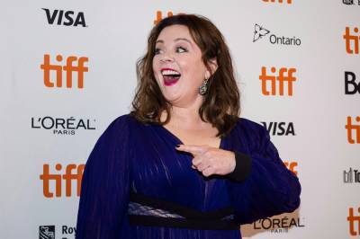 Melissa McCarthy Shares Hilarious ‘Bridesmaids’ Story That’s ‘Never Been Told’ Before - etcanada.com